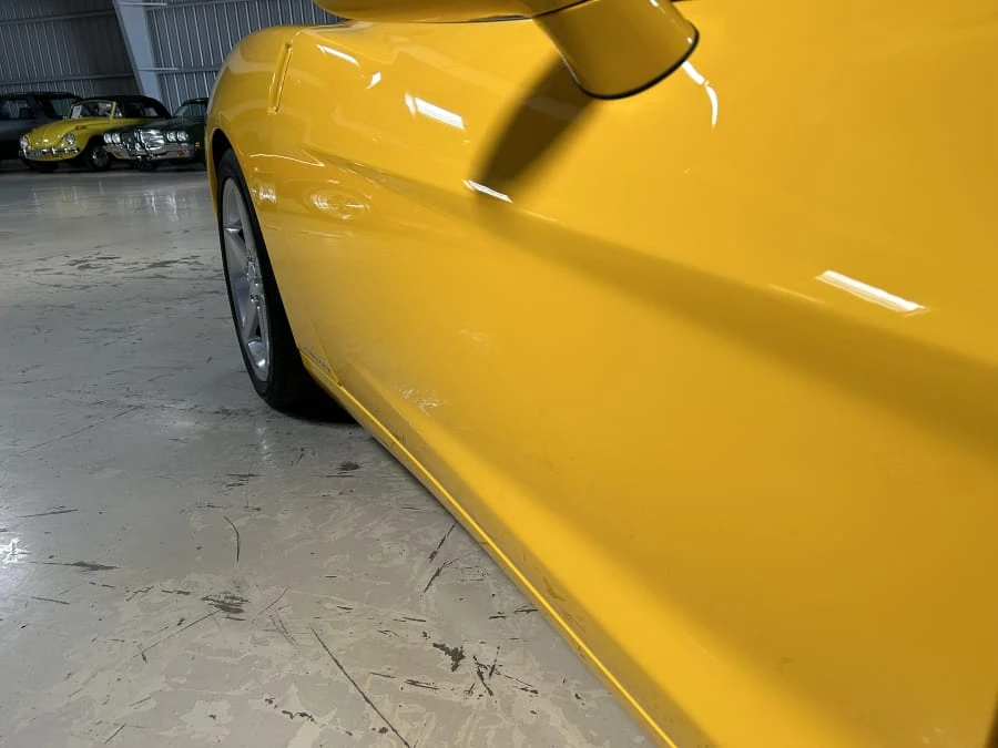 2005 Chevrolet Corvette Callaway - Image 14 of 31
