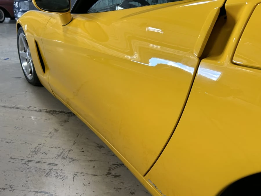2005 Chevrolet Corvette Callaway - Image 9 of 31