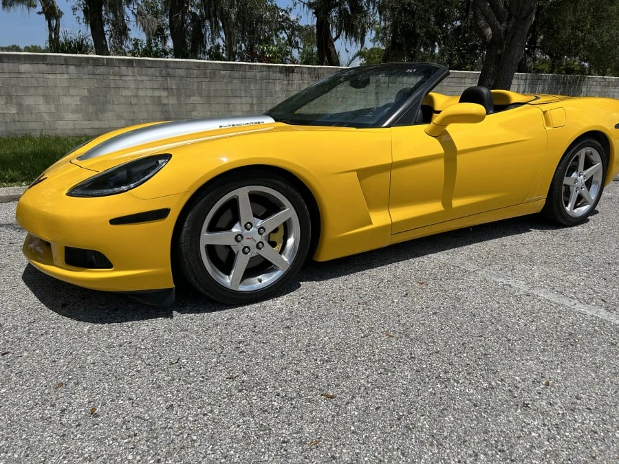 2005 Chevrolet Corvette Callaway - Image 23 of 31
