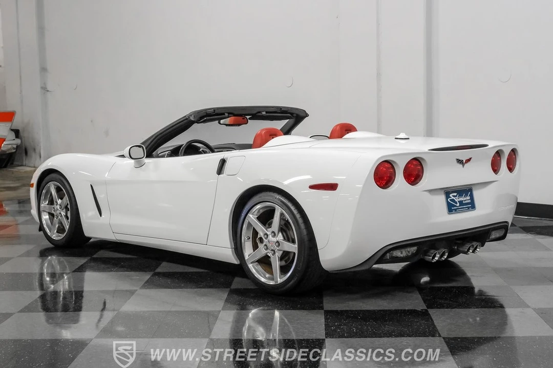 2005 Chevrolet Corvette C6 - Image 9 of 12