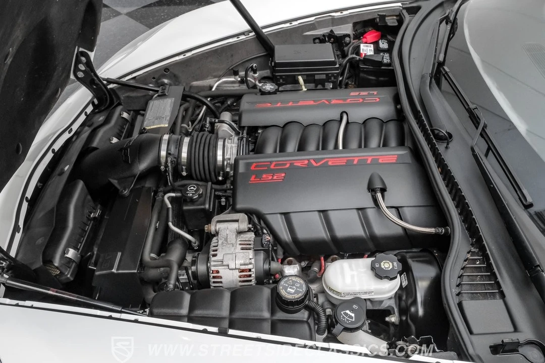 2005 Chevrolet Corvette C6 - Image 4 of 12