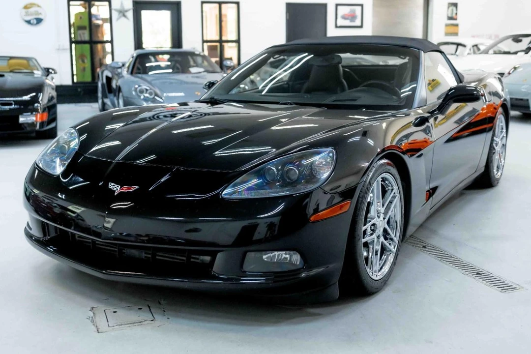 2005 Chevrolet Corvette C6 - Image 11 of 12