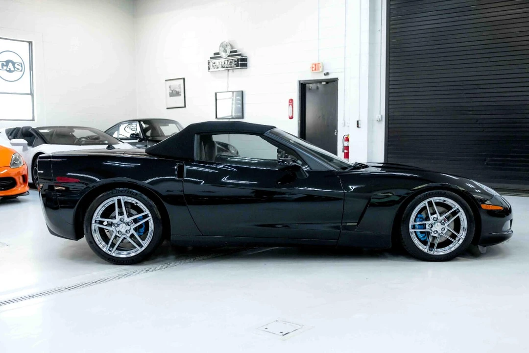 2005 Chevrolet Corvette C6 - Image 20 of 21