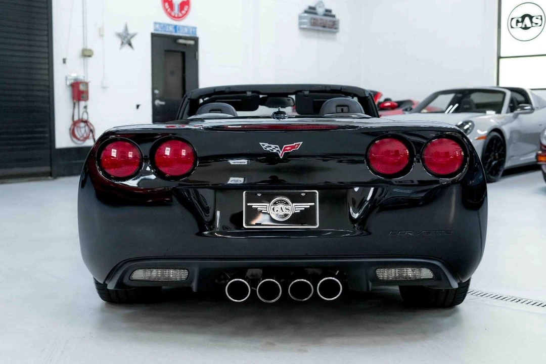 2005 Chevrolet Corvette C6 - Image 8 of 21