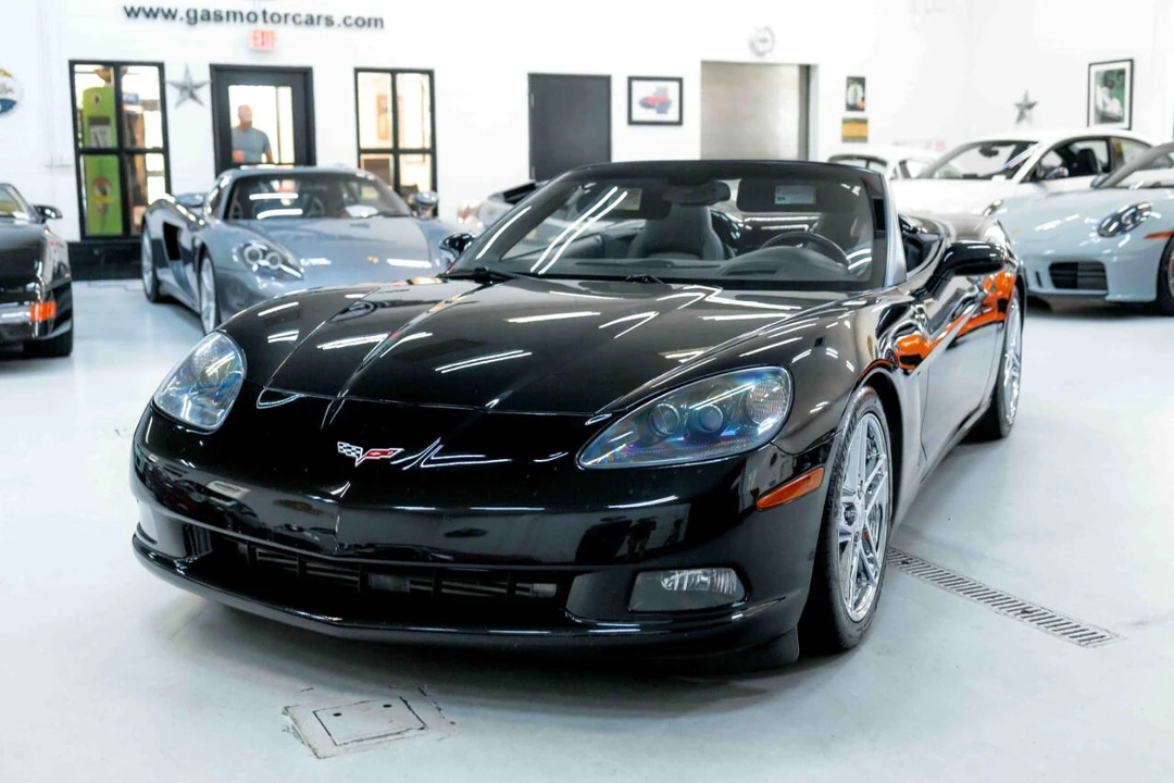 2005 Chevrolet Corvette C6 - Image 3 of 12