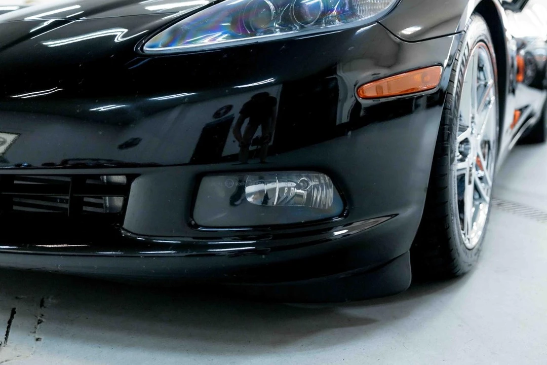 2005 Chevrolet Corvette C6 - Image 18 of 21