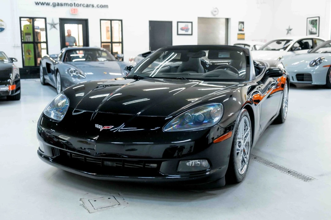 2005 Chevrolet Corvette C6 - Image 3 of 12