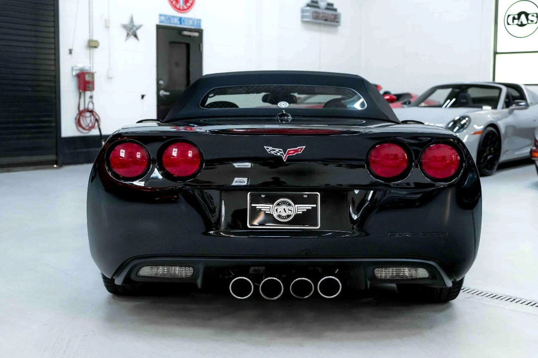 2005 Chevrolet Corvette C6 - Image 18 of 21
