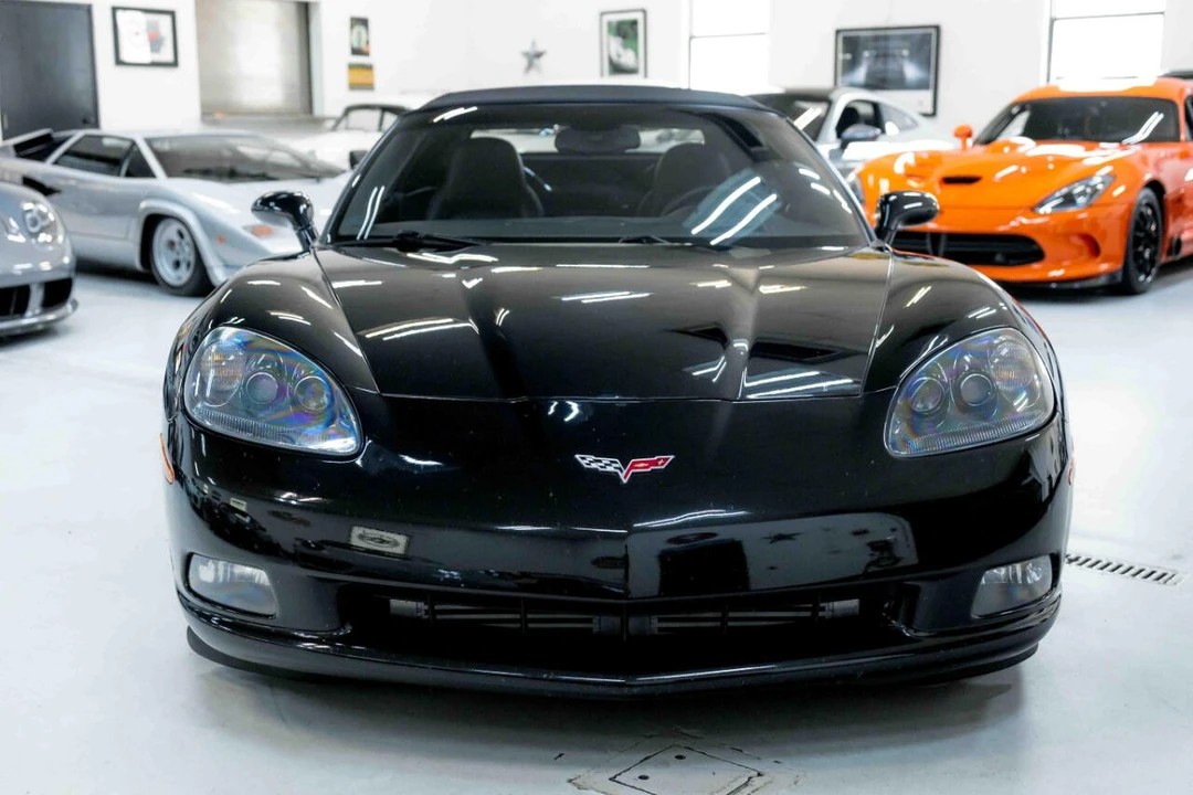 2005 Chevrolet Corvette C6 - Image 15 of 21