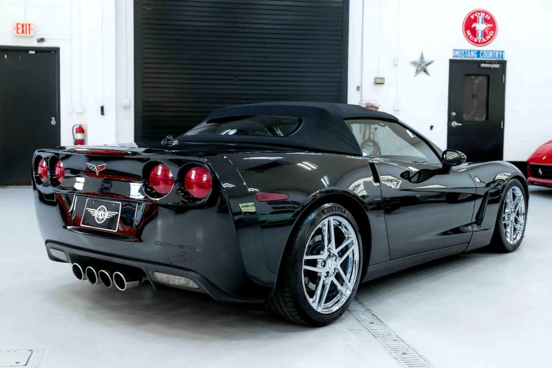 2005 Chevrolet Corvette C6 - Image 19 of 21