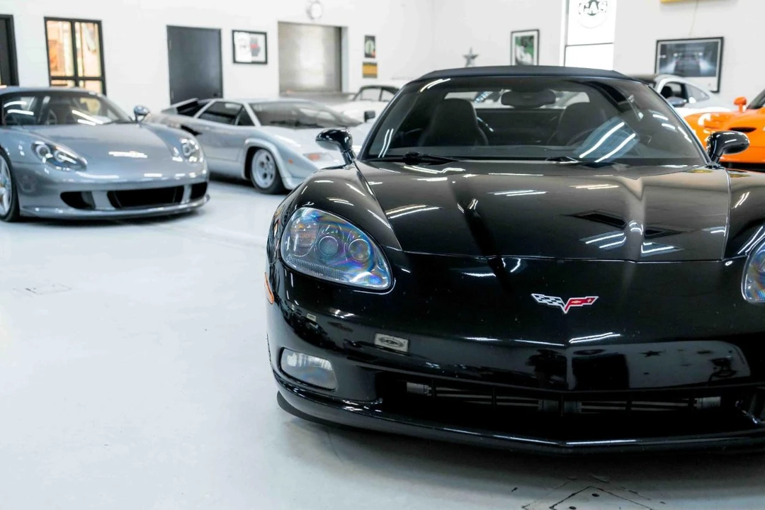 2005 Chevrolet Corvette C6 - Image 19 of 21