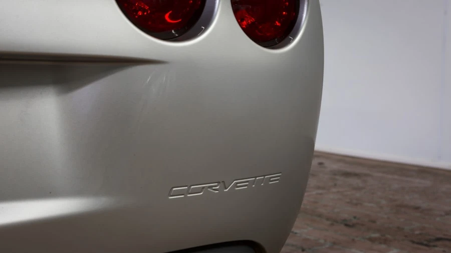2005 Chevrolet Corvette C6 - Image 8 of 12