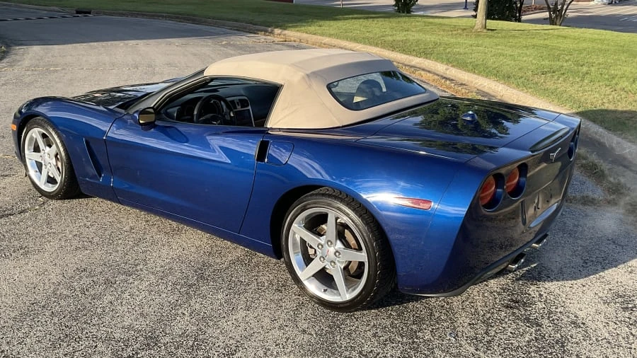 2005 Chevrolet Corvette C6 - Image 11 of 13