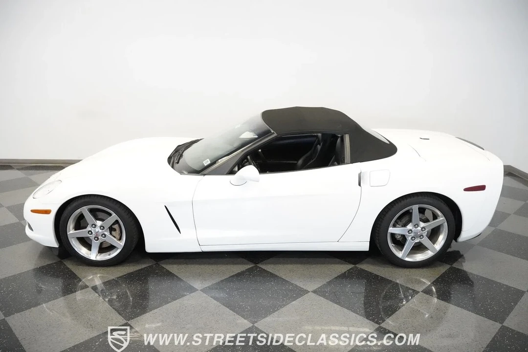 2005 Chevrolet Corvette C6 - Image 11 of 21