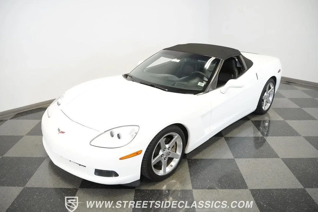 2005 Chevrolet Corvette C6 - Image 10 of 21
