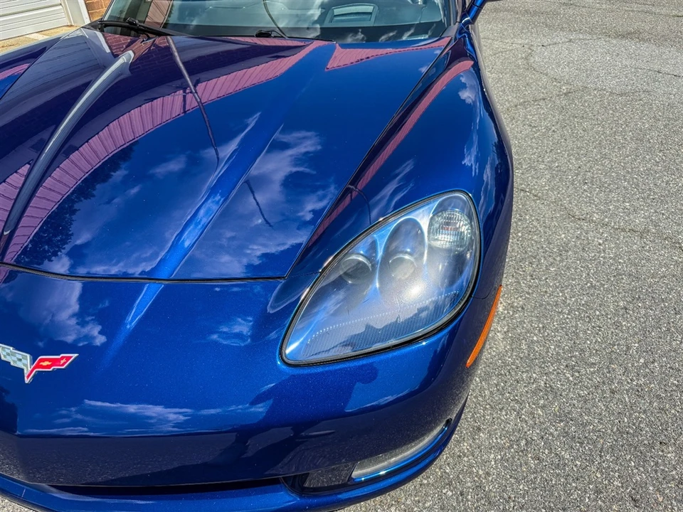 2005 Chevrolet Corvette C6 - Image 16 of 30