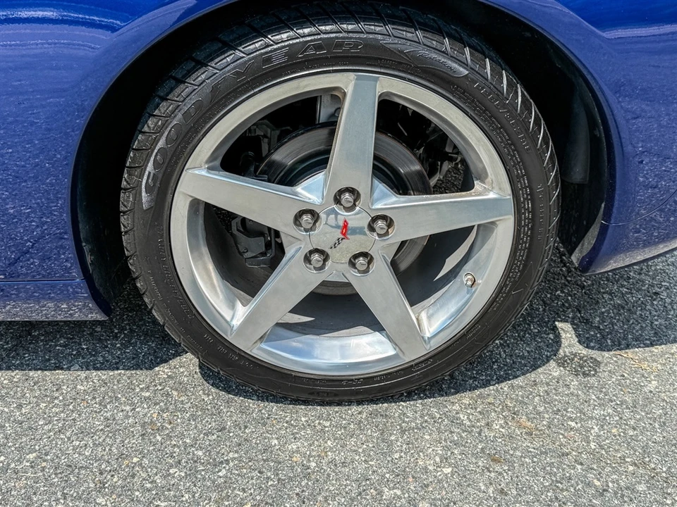 2005 Chevrolet Corvette C6 - Image 20 of 30