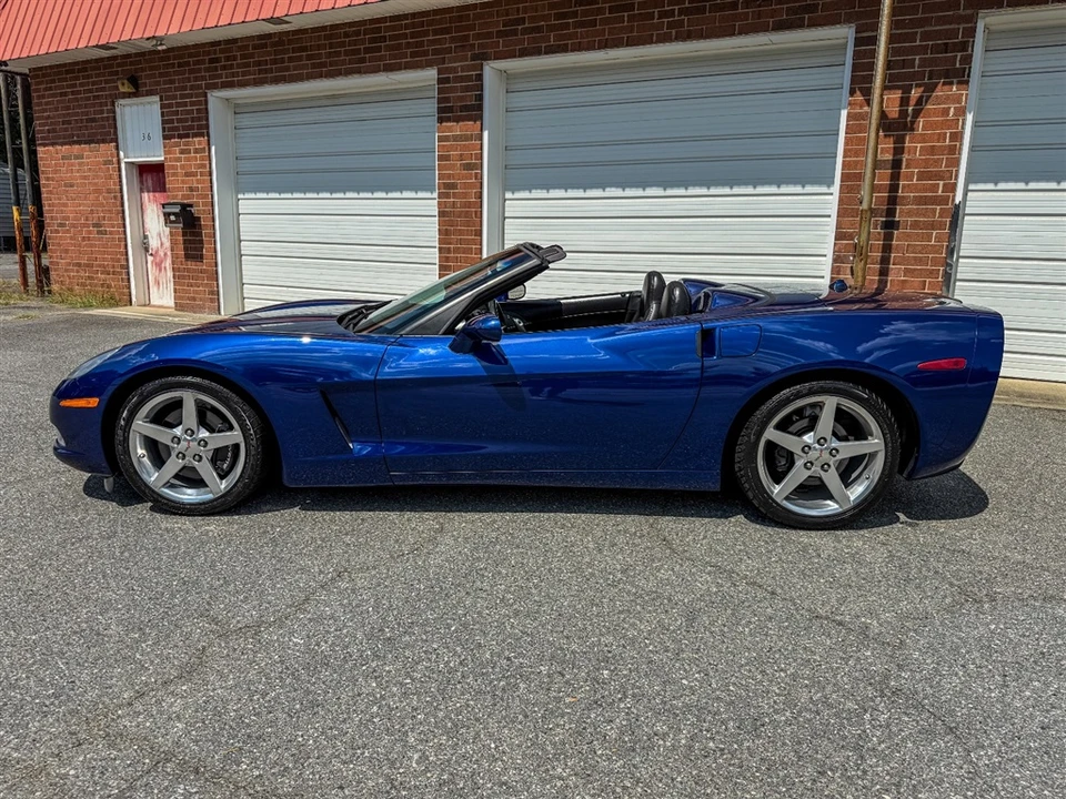 2005 Chevrolet Corvette C6 - Image 21 of 30