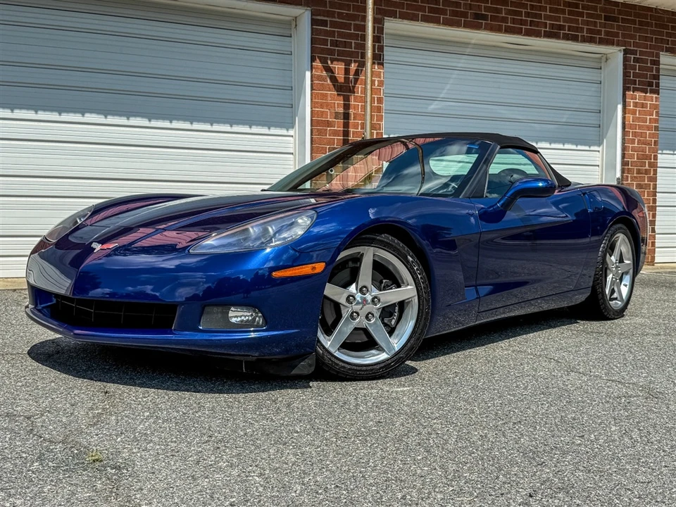 2005 Chevrolet Corvette C6 - Image 2 of 30