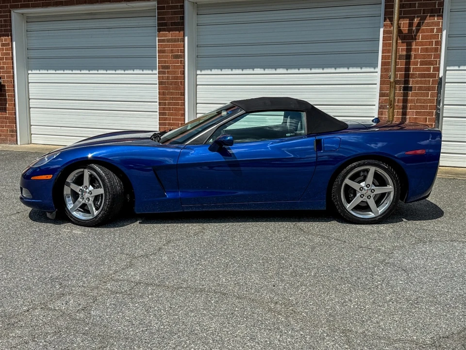 2005 Chevrolet Corvette C6 - Image 4 of 30