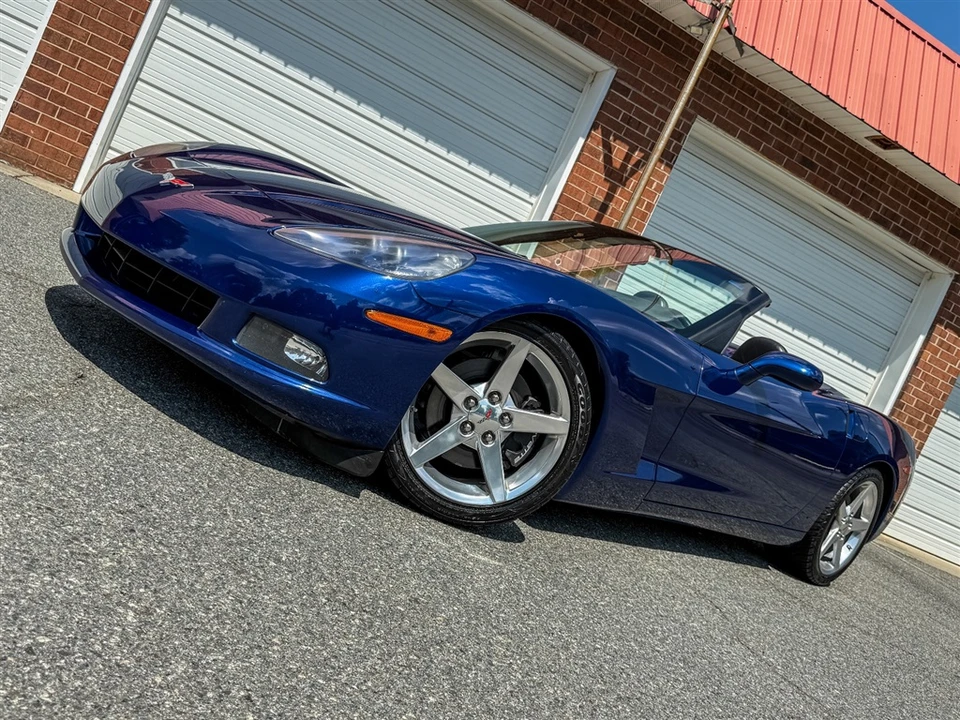 2005 Chevrolet Corvette C6 - Image 8 of 30