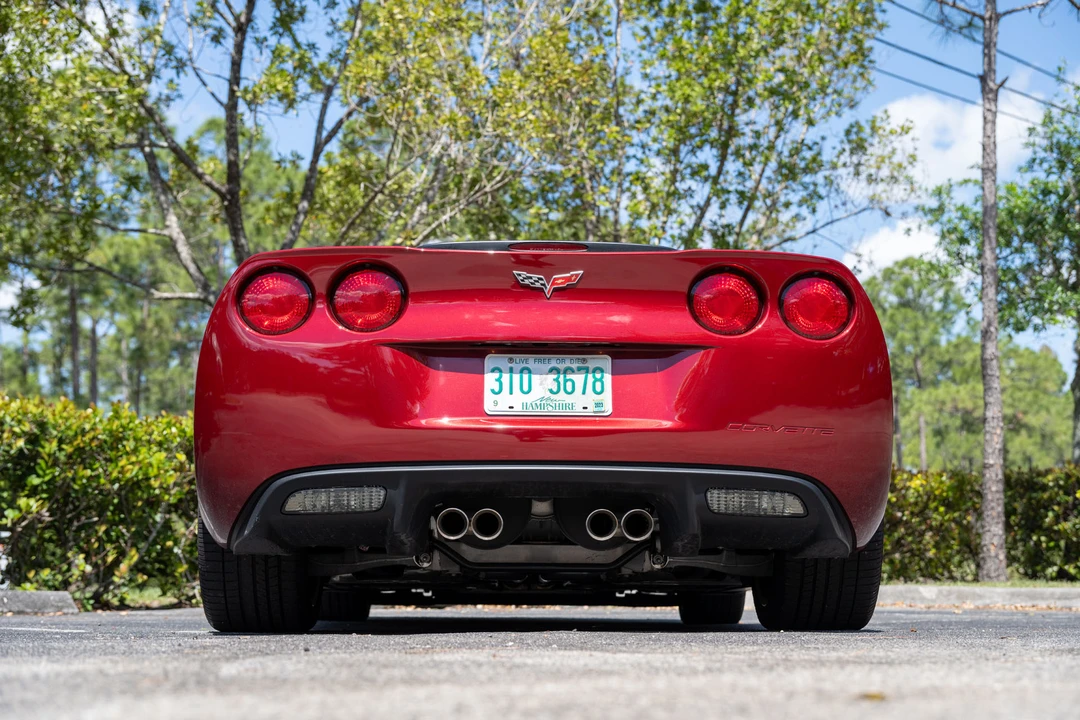 2005 Chevrolet Corvette C6 - Image 24 of 31