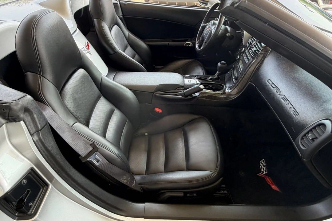 2005 Chevrolet Corvette C6 - Image 13 of 22