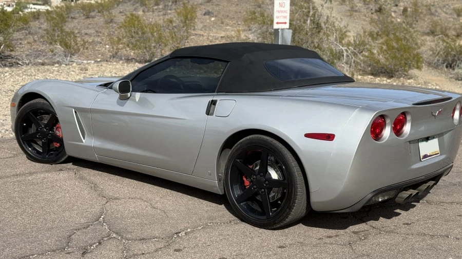 2005 Chevrolet Corvette C6 - Image 2 of 7