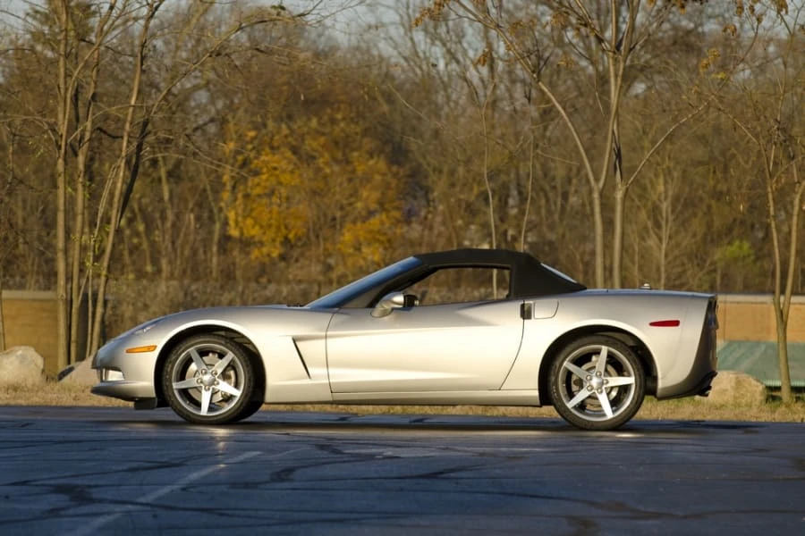 2005 Chevrolet Corvette C6 - Image 2 of 8