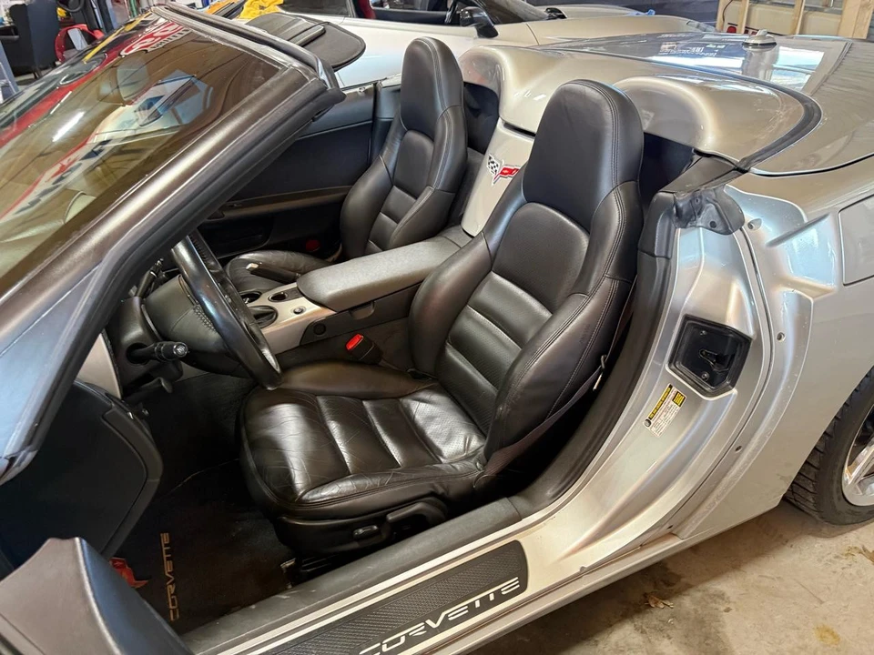 2005 Chevrolet Corvette C6 - Image 17 of 31
