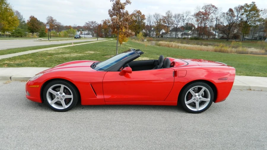 2005 Chevrolet Corvette C6 - Image 2 of 9
