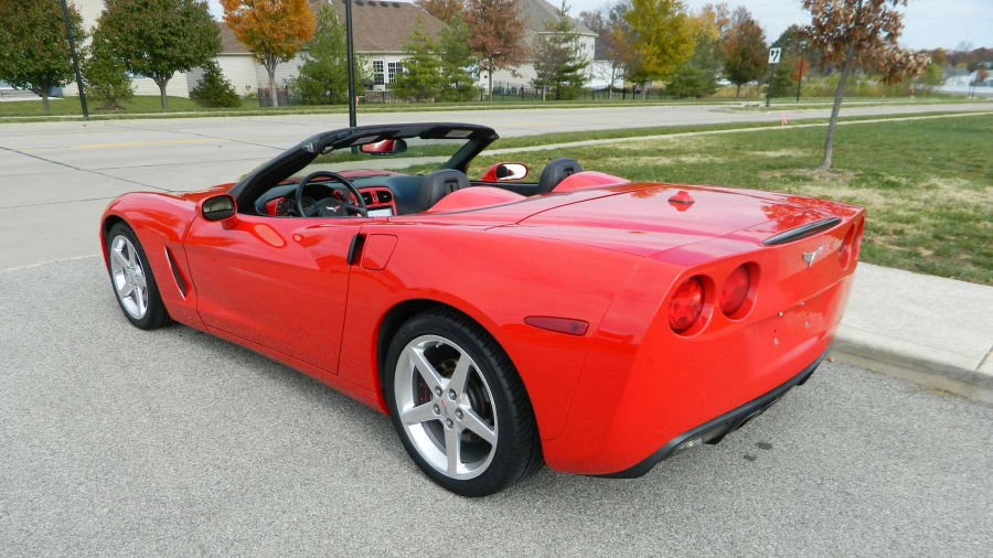 2005 Chevrolet Corvette C6 - Image 3 of 9