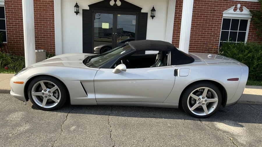 2005 Chevrolet Corvette C6 - Image 11 of 12
