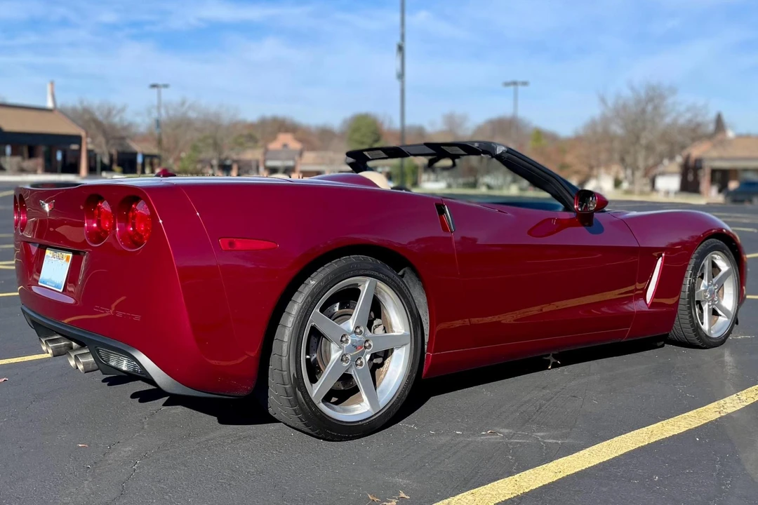 2005 Chevrolet Corvette C6 - Image 4 of 31
