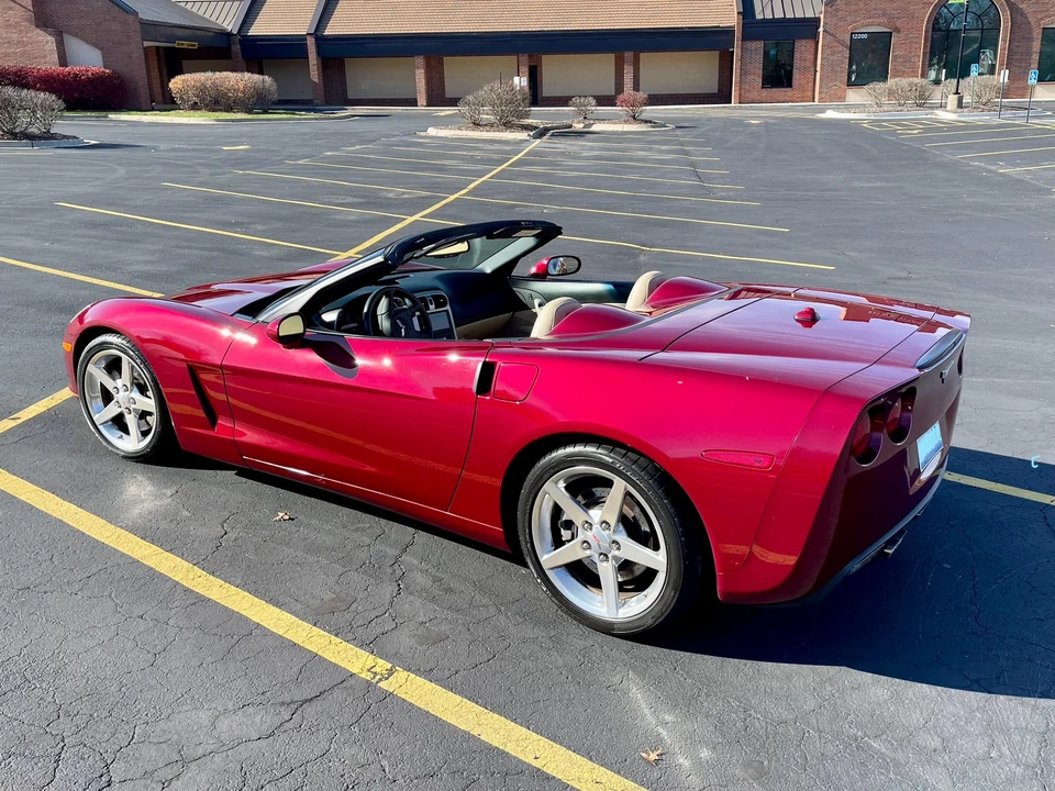 2005 Chevrolet Corvette C6 - Image 12 of 31