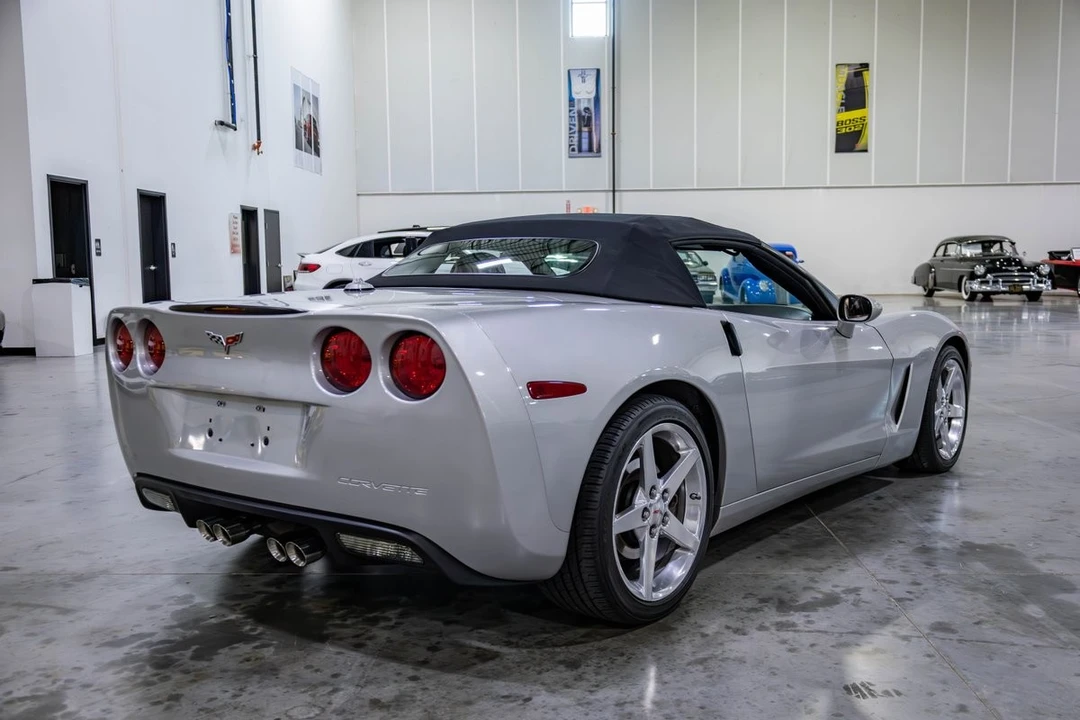 2005 Chevrolet Corvette C6 - Image 22 of 31