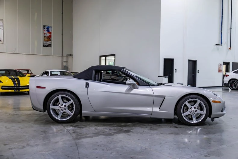 2005 Chevrolet Corvette C6 - Image 27 of 31
