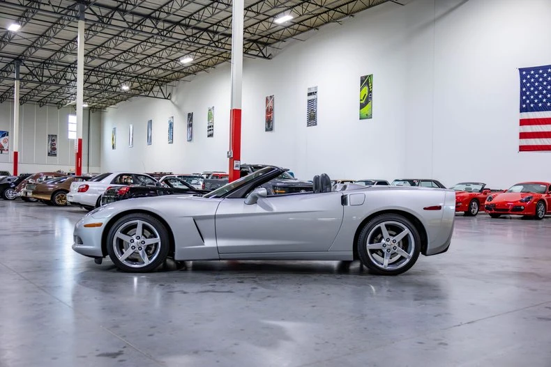 2005 Chevrolet Corvette C6 - Image 4 of 31