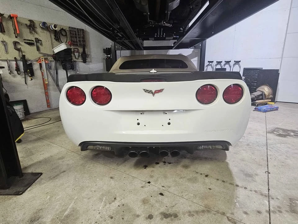 2005 Chevrolet Corvette C6 - Image 12 of 14
