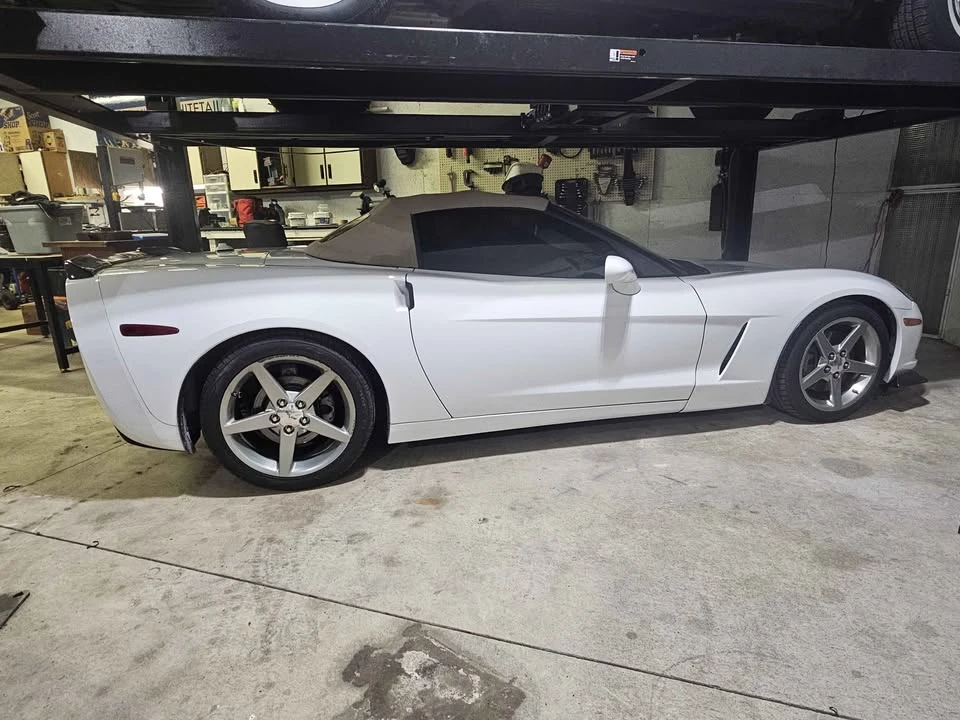 2005 Chevrolet Corvette C6 - Image 13 of 14