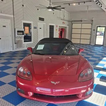 2005 Chevrolet Corvette Convertible 2D