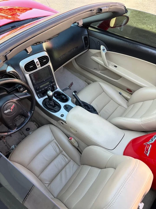 2005 Chevrolet Corvette C6 - Image 8 of 12
