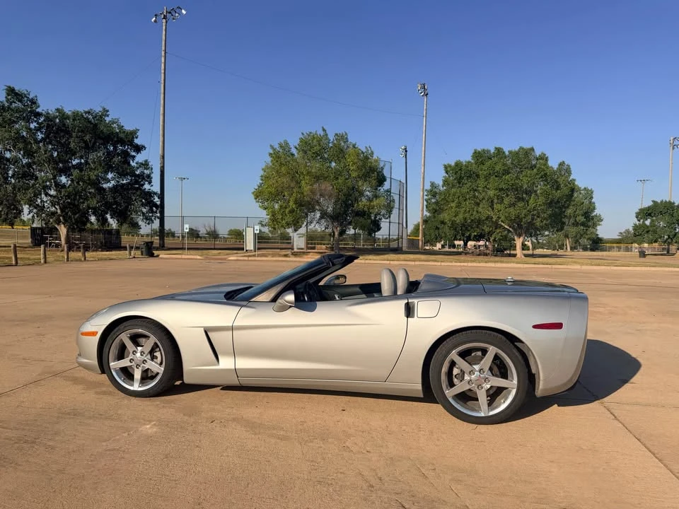 2005 Chevrolet Corvette C6 - Image 13 of 20