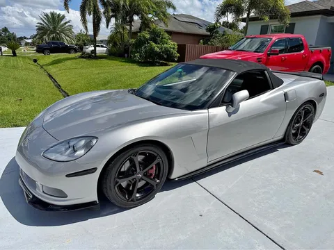 2005 Chevrolet Corvette Convertible 2D
