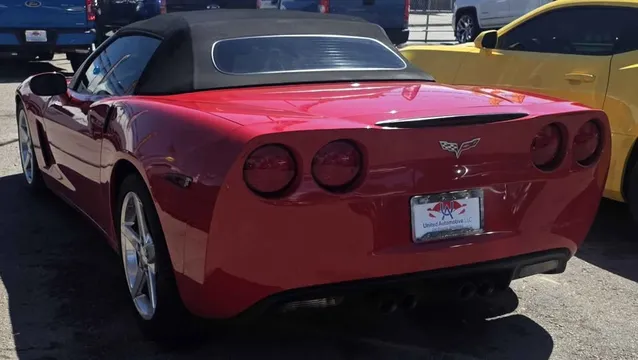 2005 Chevrolet Corvette C6 - Image 2 of 9
