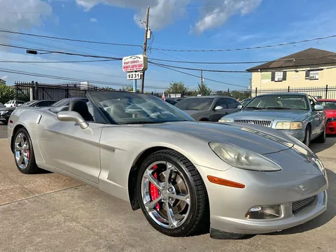 2005 Chevrolet Corvette Convertible 2D