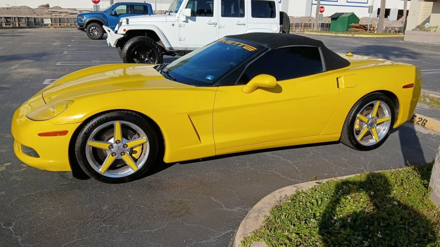 2005 Chevrolet Corvette C6 - Image 2 of 13