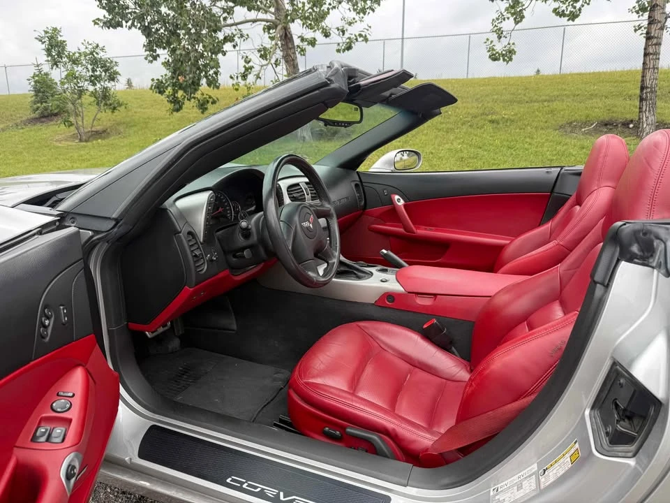 2005 Chevrolet Corvette C6 - Image 2 of 13