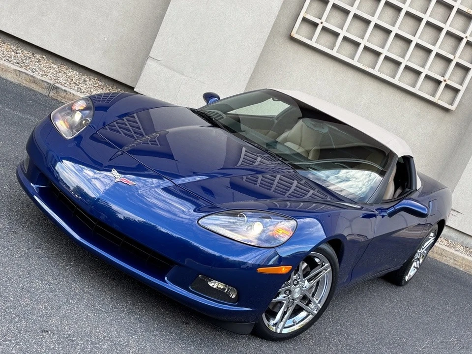 2005 Chevrolet Corvette C6 - Image 17 of 24
