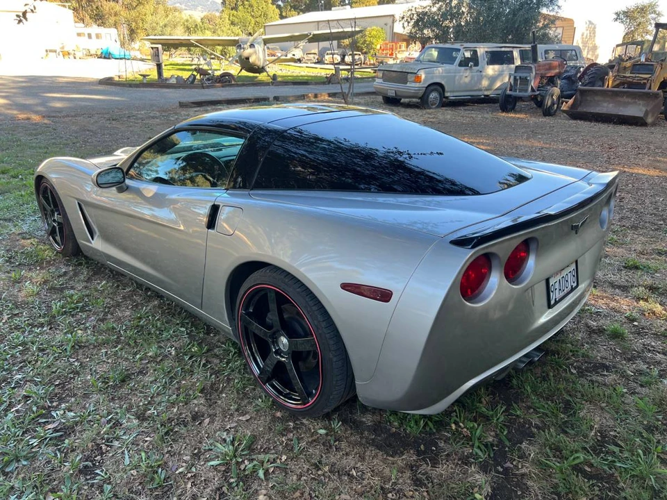 2005 Chevrolet Corvette C6 - Image 4 of 16